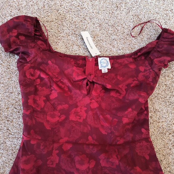 Francescas Red rose mini dress-Small New with Tags - Picture 5 of 5